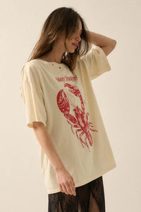 Stay Snappy Distressed Lobster Graphic Tee - ShopPromesa