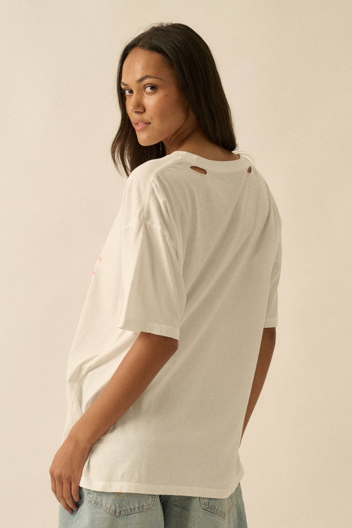 Soleil Beach Distressed Oversize Graphic Tee - ShopPromesa