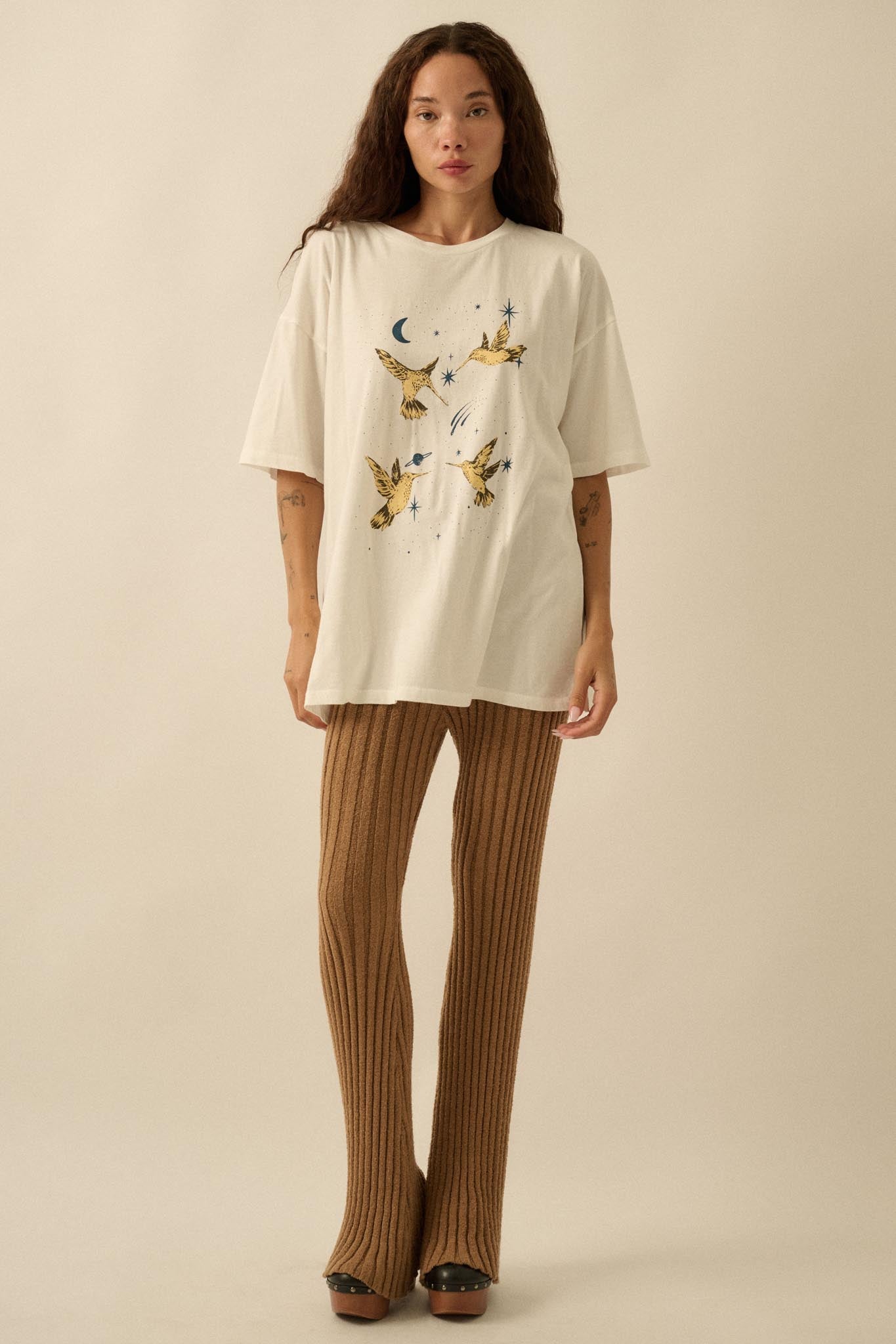 Heavenly Hummingbirds Oversize Graphic Tee - ShopPromesa