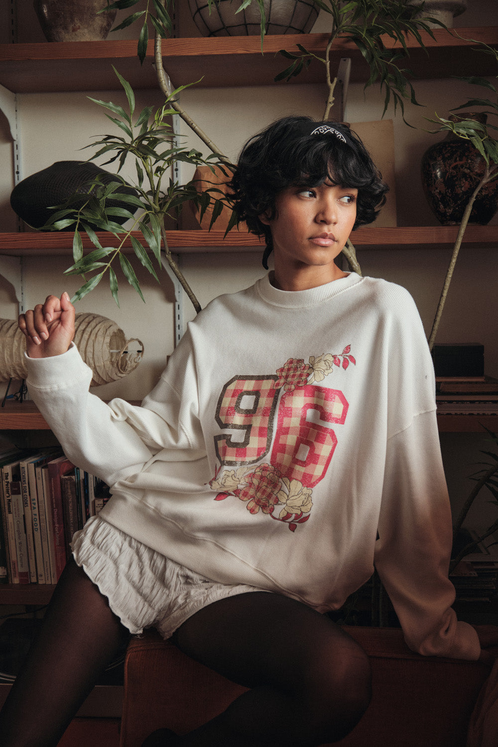96 Vintage-Print Oversize Thermal Graphic Top - ShopPromesa