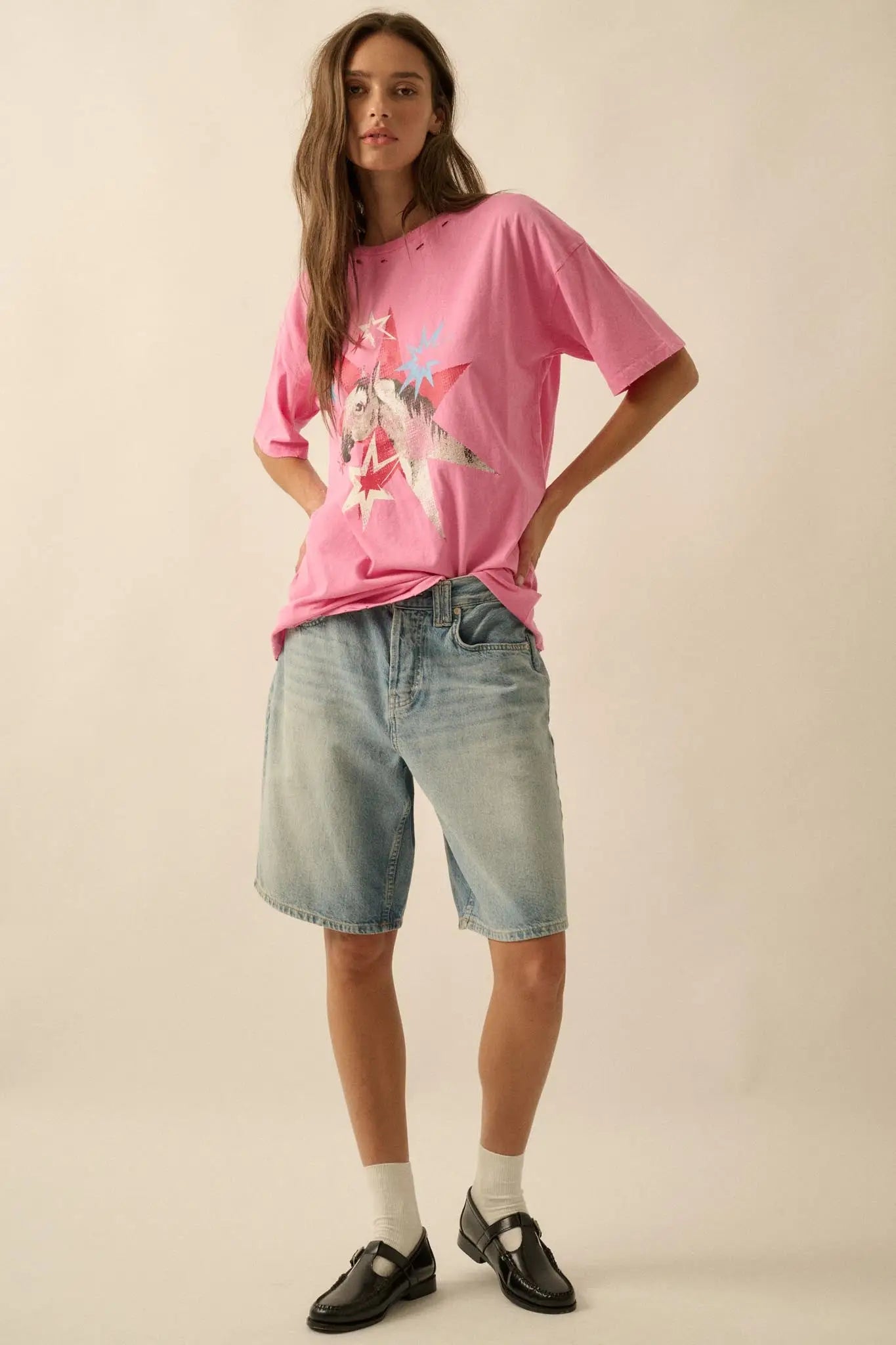 Star Horse Distressed Oversize Graphic Tee - ShopPromesa
