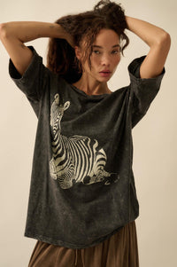 Zebra Crossing Vintage-Wash Oversize Graphic Tee - ShopPromesa