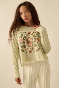 Monarch Season Long-Sleeve Butterfly Graphic Tee - ShopPromesa