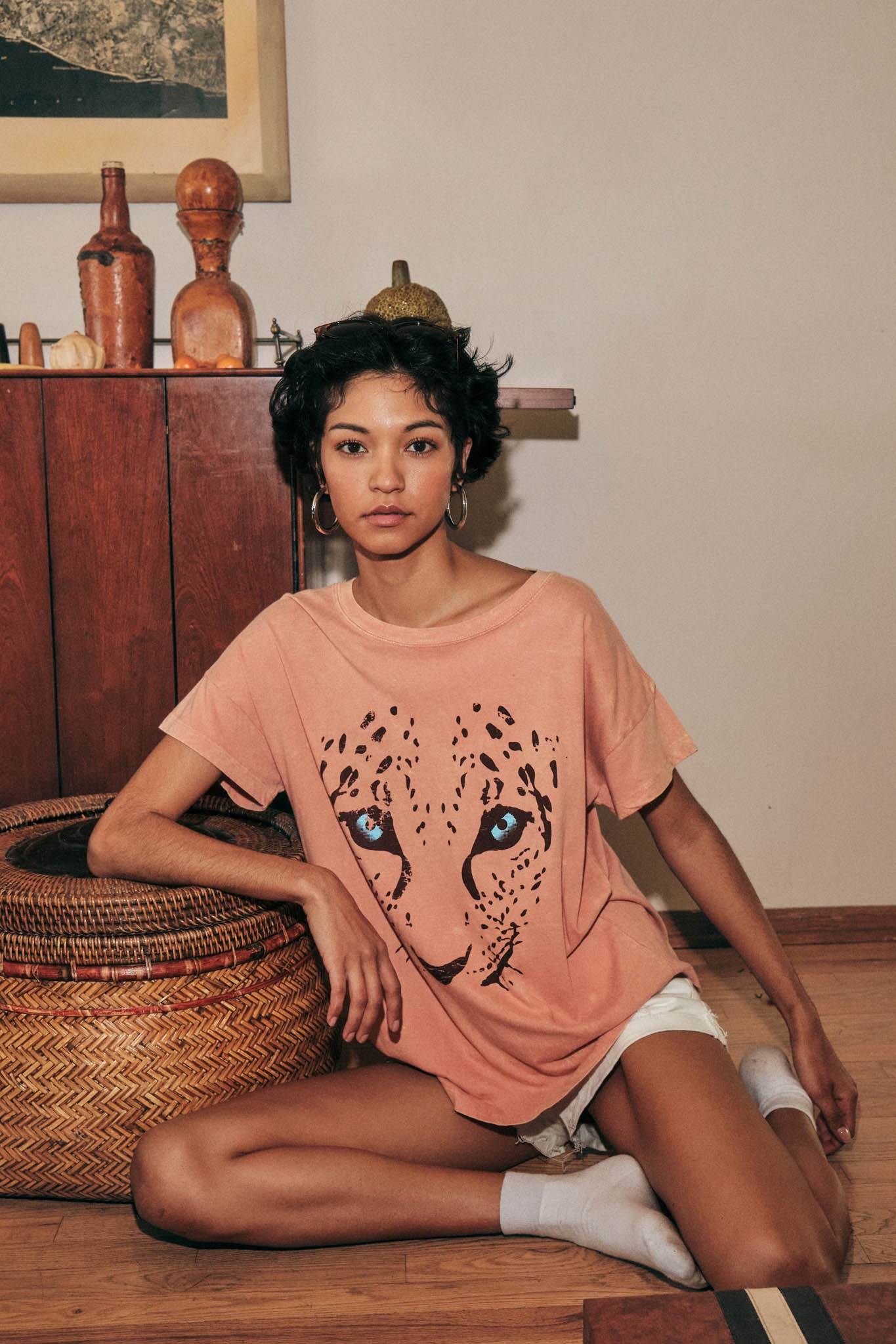 Hungry Eyes Vintage-Wash Cheetah Graphic Tee - ShopPromesa