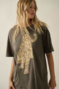 Cosmic Tiger Vintage-Wash Oversize Graphic Tee - ShopPromesa