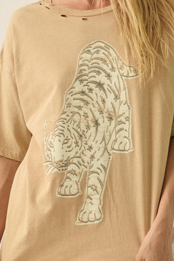 Starry Tiger Distressed Oversize Graphic Tee - ShopPromesa