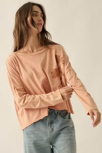 Faded Rose Long-Sleeve Cropped Graphic Tee - ShopPromesa