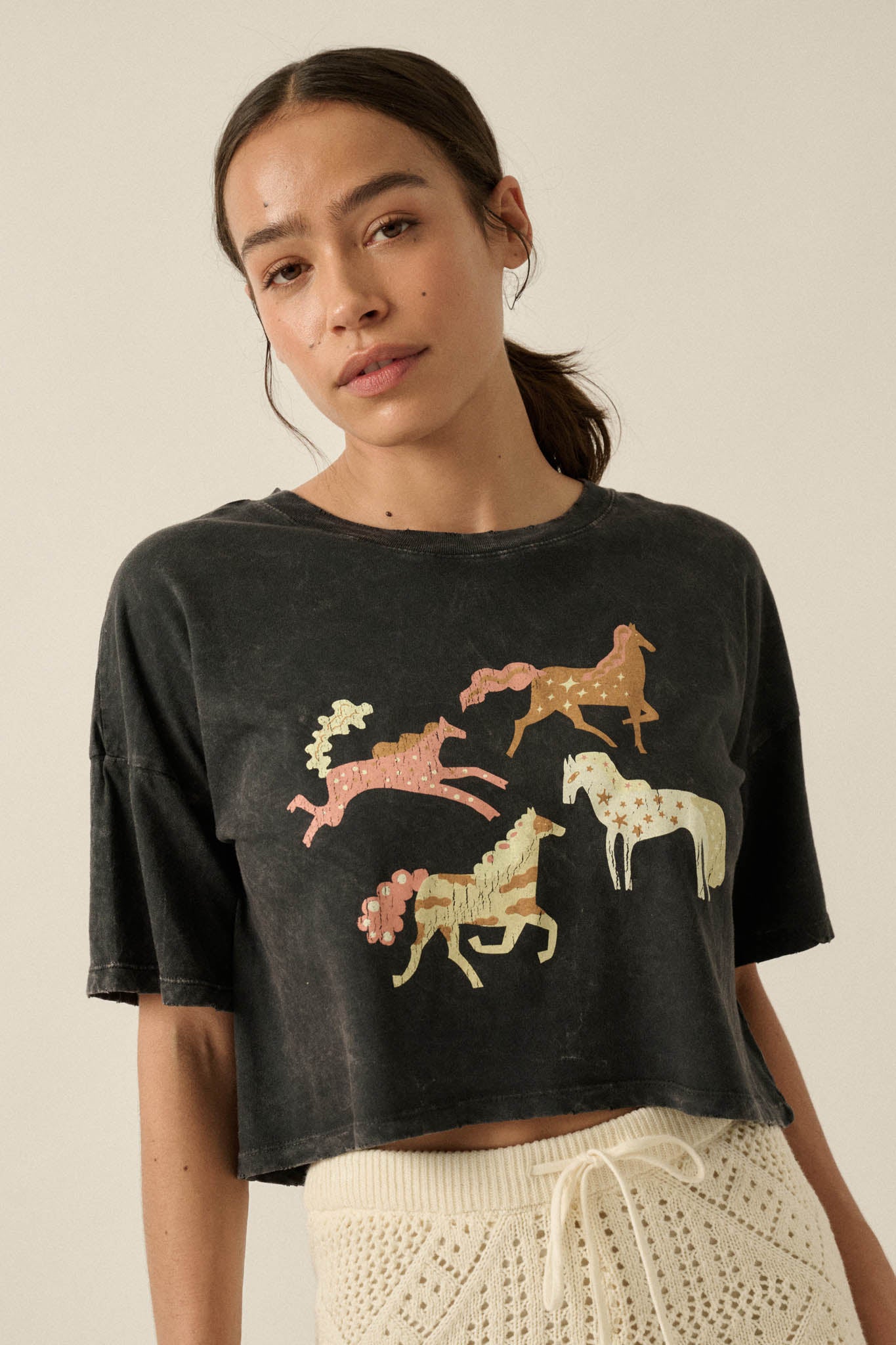 Pony Party Vintage-Wash Cropped Graphic Tee - ShopPromesa