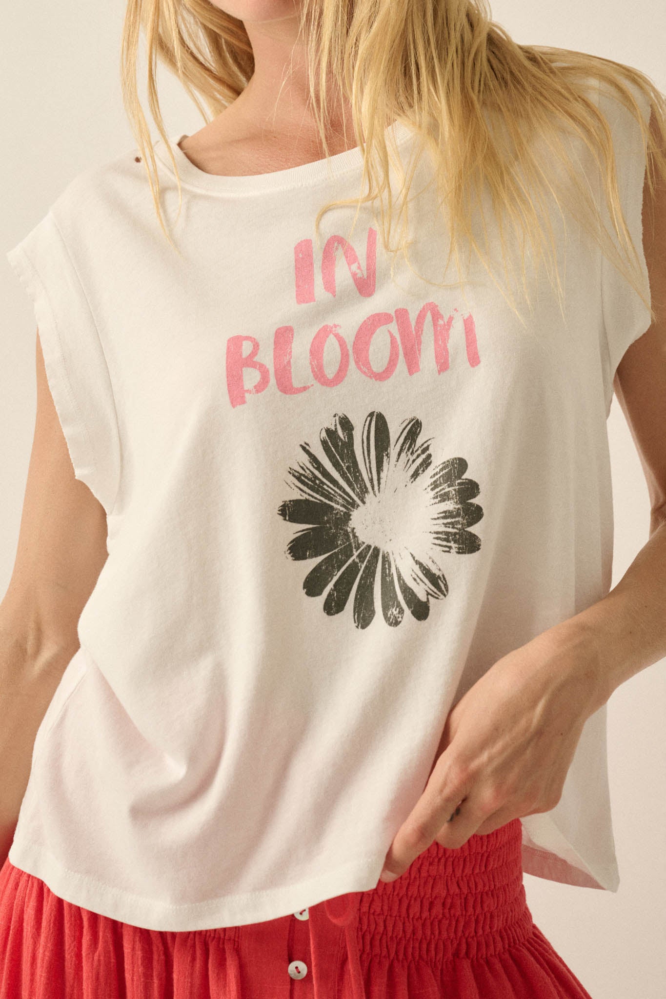 In Boom Floral Distressed Sleeveless Graphic Tee - ShopPromesa