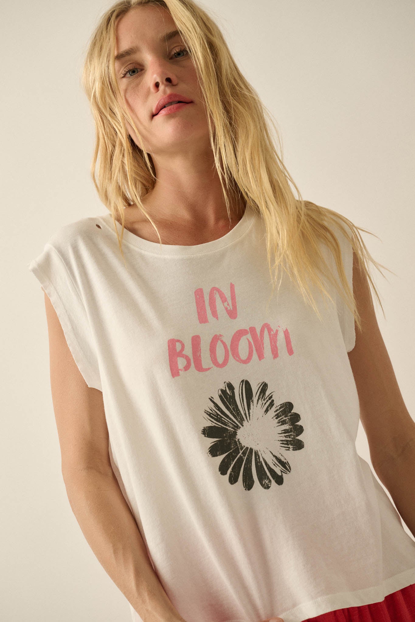 In Boom Floral Distressed Sleeveless Graphic Tee - ShopPromesa