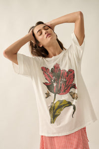 Tender Tulip Vintage-Print Oversize Graphic Tee - ShopPromesa