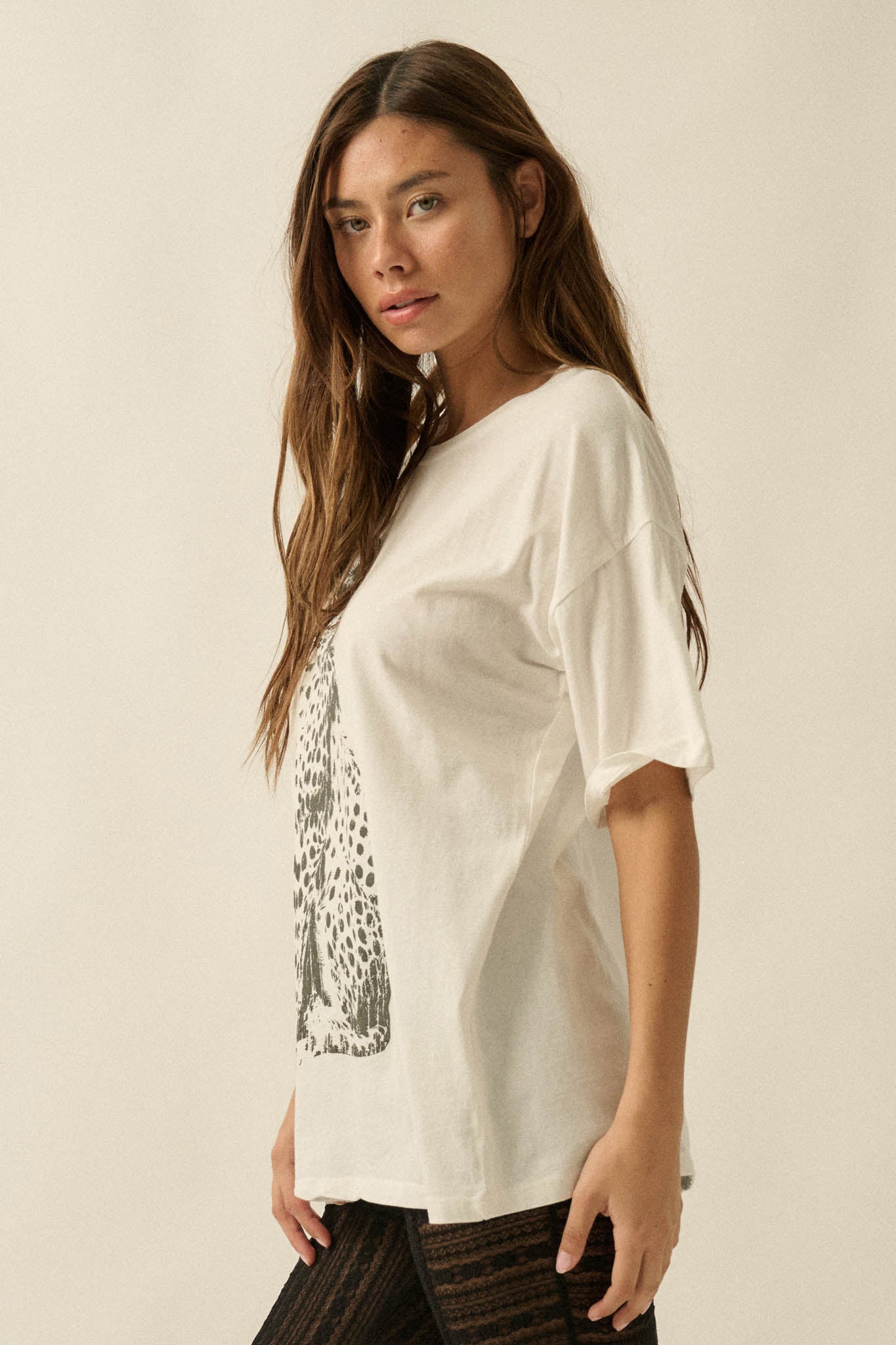 Chill Cheetah Oversize Vintage Graphic Tee - ShopPromesa