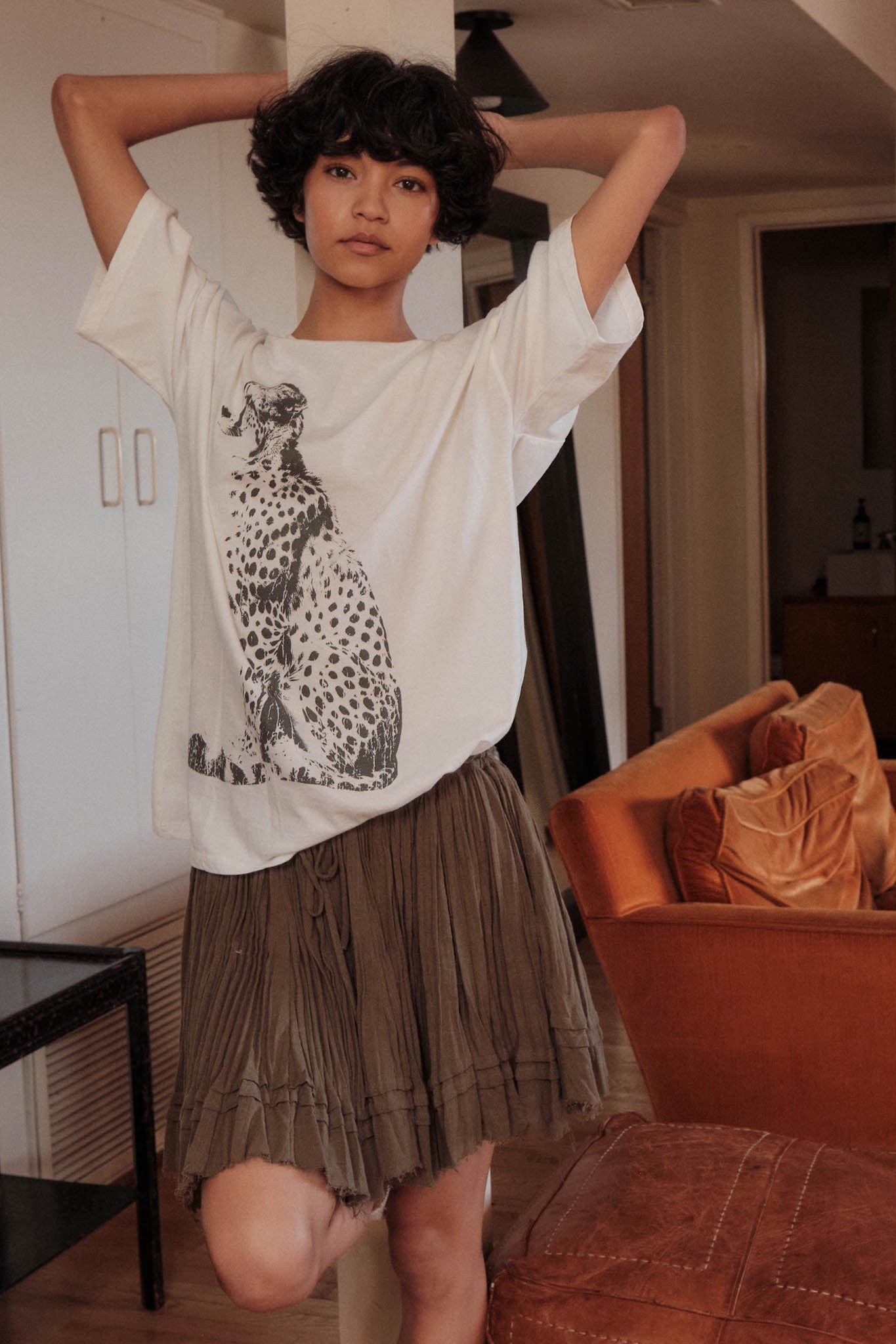 Chill Cheetah Oversize Vintage Graphic Tee - ShopPromesa
