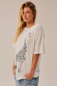 Joyful Giraffe Vintage-Print Oversize Graphic Tee - ShopPromesa