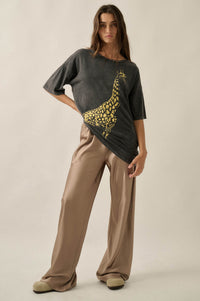 Golden Giraffe Vintage-Wash Oversize Graphic Tee - ShopPromesa