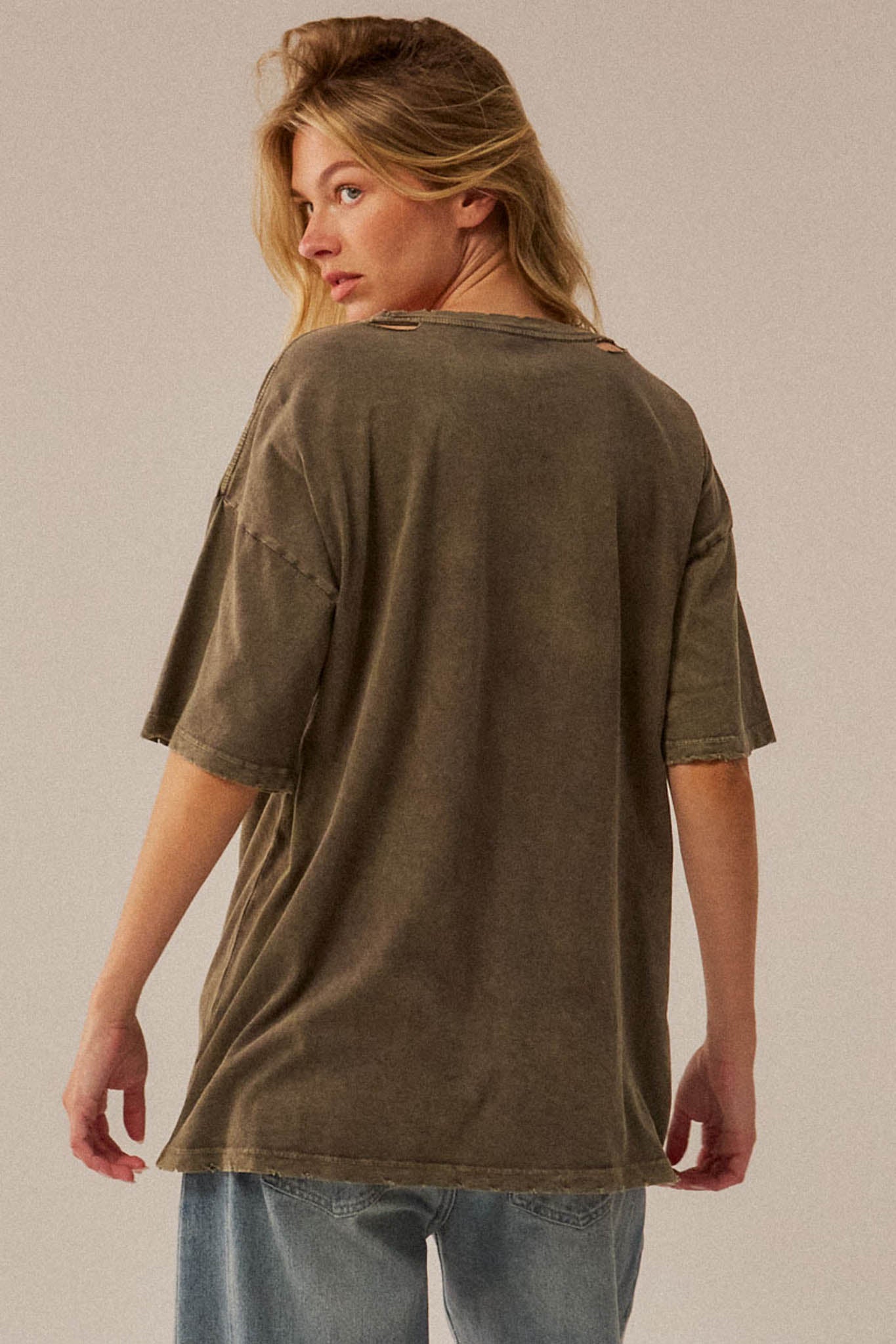 Tiger Garden Distressed Oversize Graphic Tee - ShopPromesa