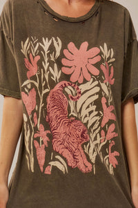 Tiger Garden Distressed Oversize Graphic Tee - ShopPromesa