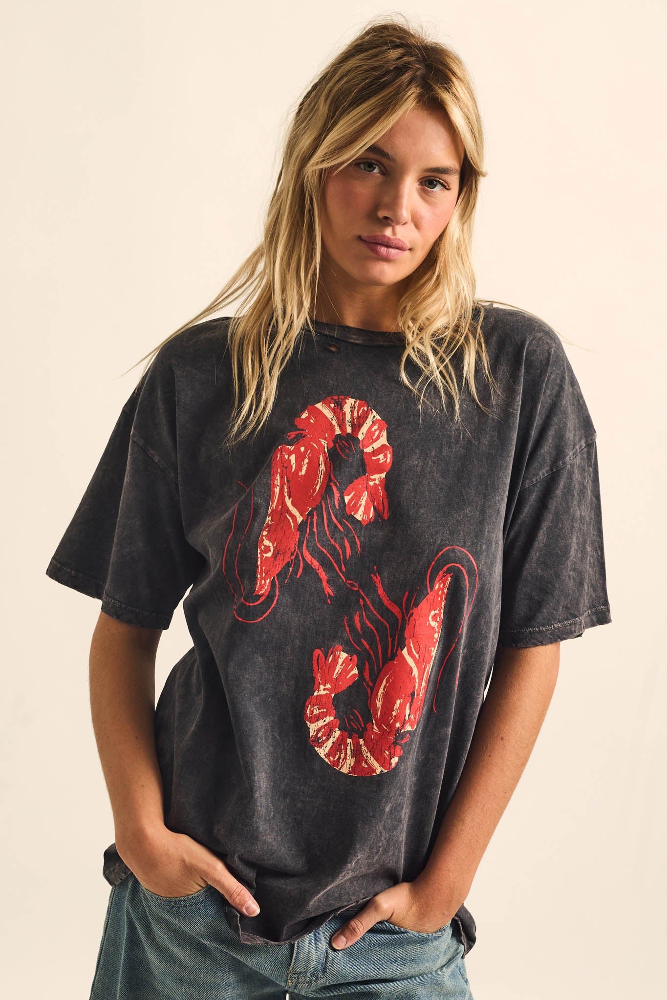 Crawdad Song Vintage-Wash Oversize Graphic Tee - ShopPromesa