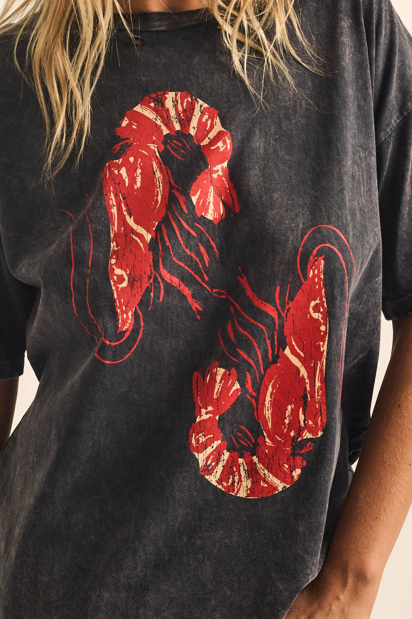 Crawdad Song Vintage-Wash Oversize Graphic Tee - ShopPromesa