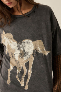 Free Rein Distressed Oversize Horse Graphic Tee - ShopPromesa