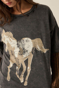 Free Rein Distressed Oversize Horse Graphic Tee - ShopPromesa