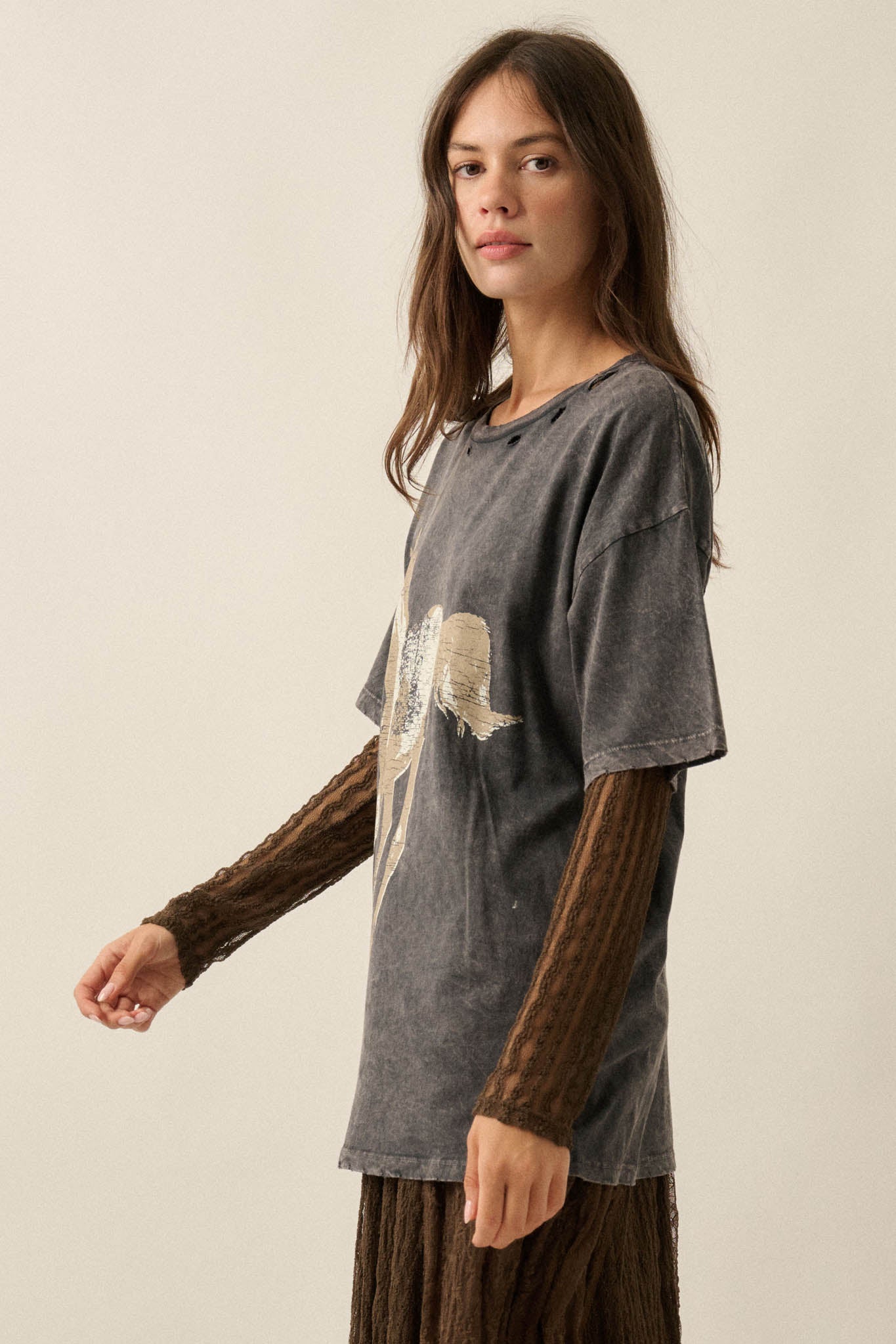 Free Rein Distressed Oversize Horse Graphic Tee - ShopPromesa