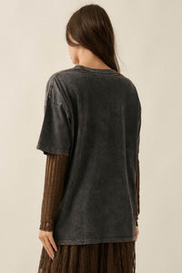 Free Rein Distressed Oversize Horse Graphic Tee - ShopPromesa