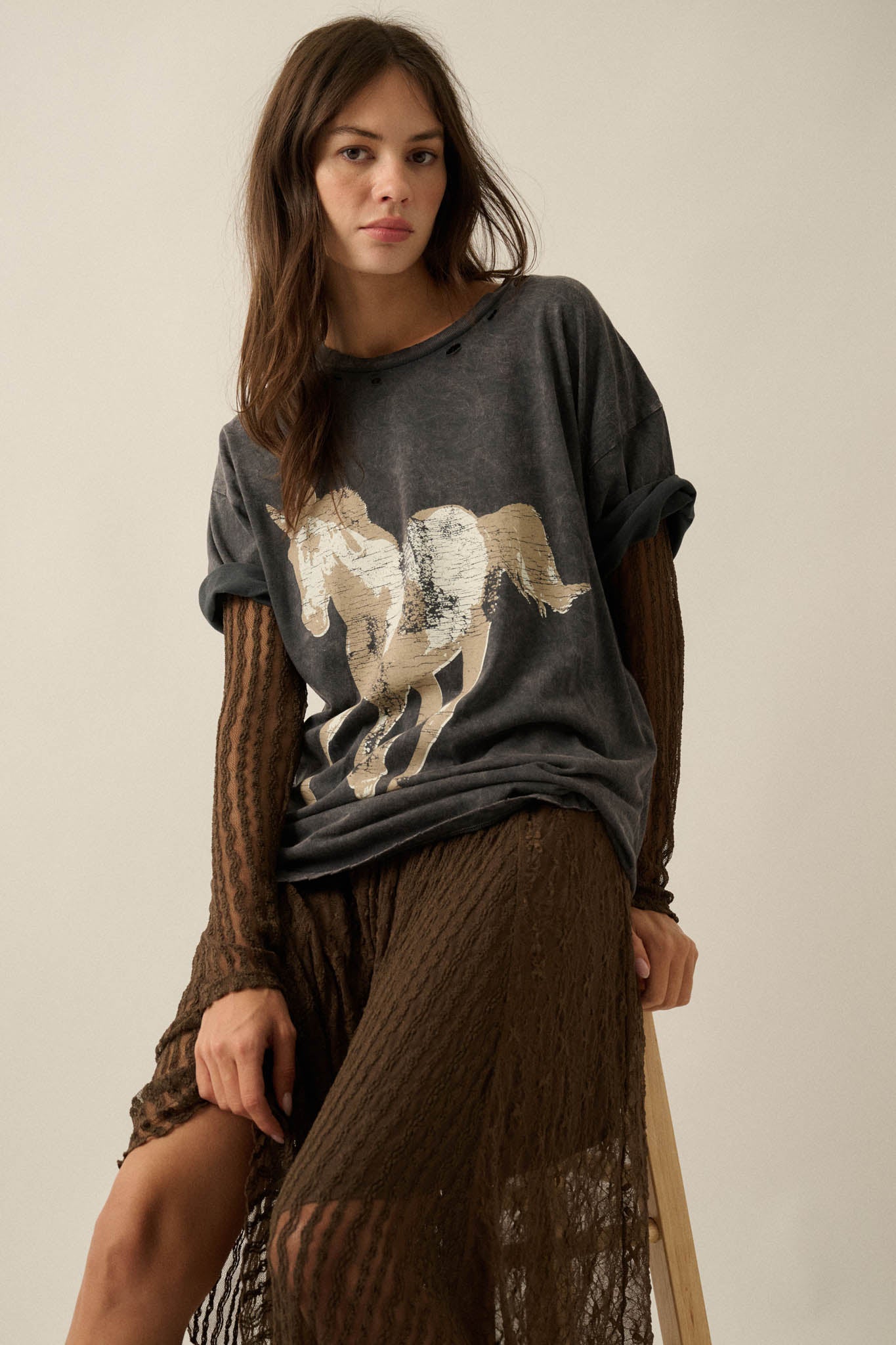 Free Rein Distressed Oversize Horse Graphic Tee - ShopPromesa