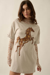 Star Stallion Oversize Cuffed Tunic Graphic Tee - ShopPromesa