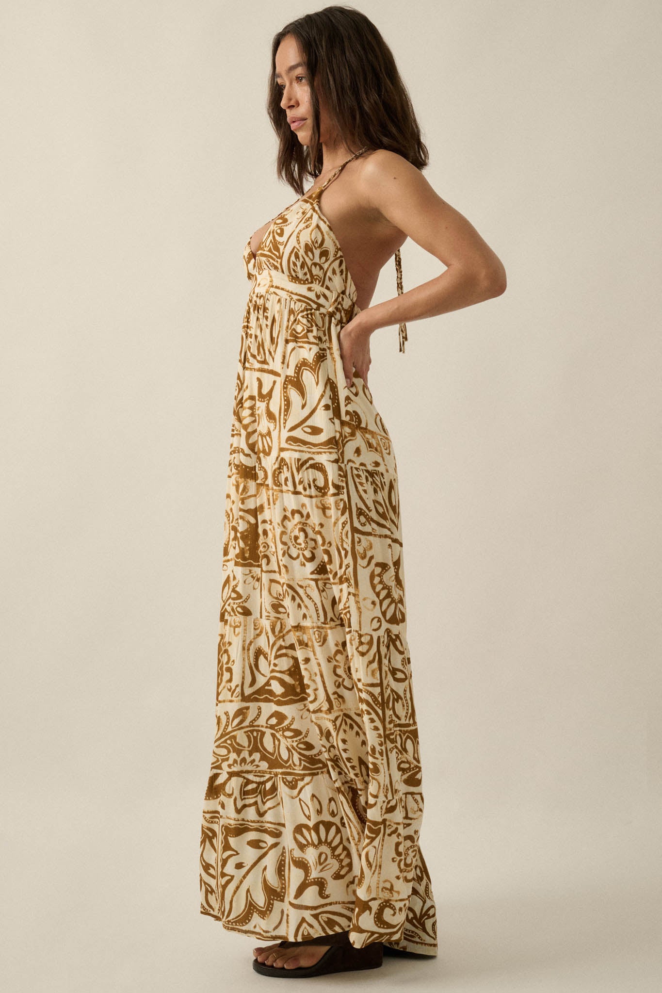 Nomadic Soul Abstract Floral-Print Halter Maxi Dress Cream & Blue / M