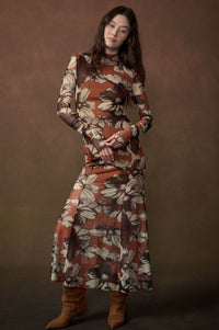 Cinnamon Flowers Floral Mesh Thumbhole Maxi Dress - ShopPromesa