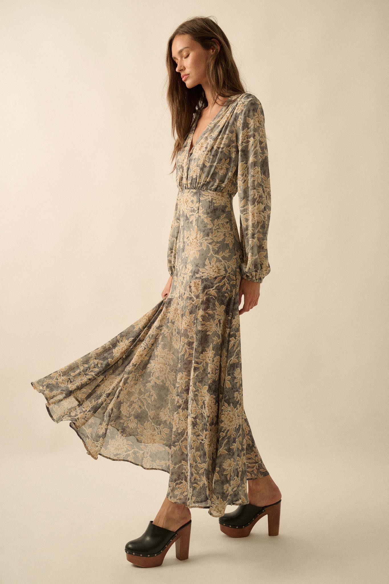 Treasured Beauty Floral Chiffon V-Neck Maxi Dress Olive Brown / M Treasured Beauty Floral Chiffon V-Neck Maxi Dress Olive Brown / M