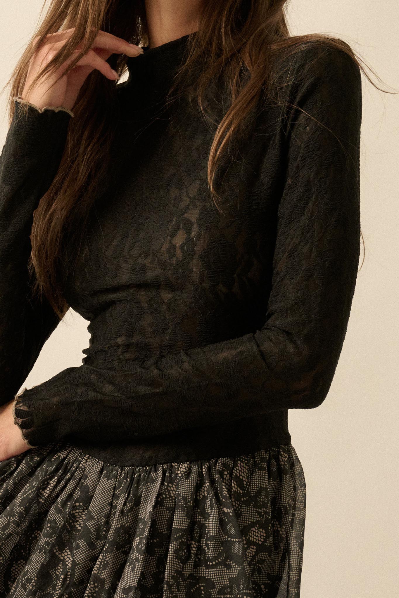 Midnight Romance Lace Mock-Neck Bubble Mini Dress - ShopPromesa