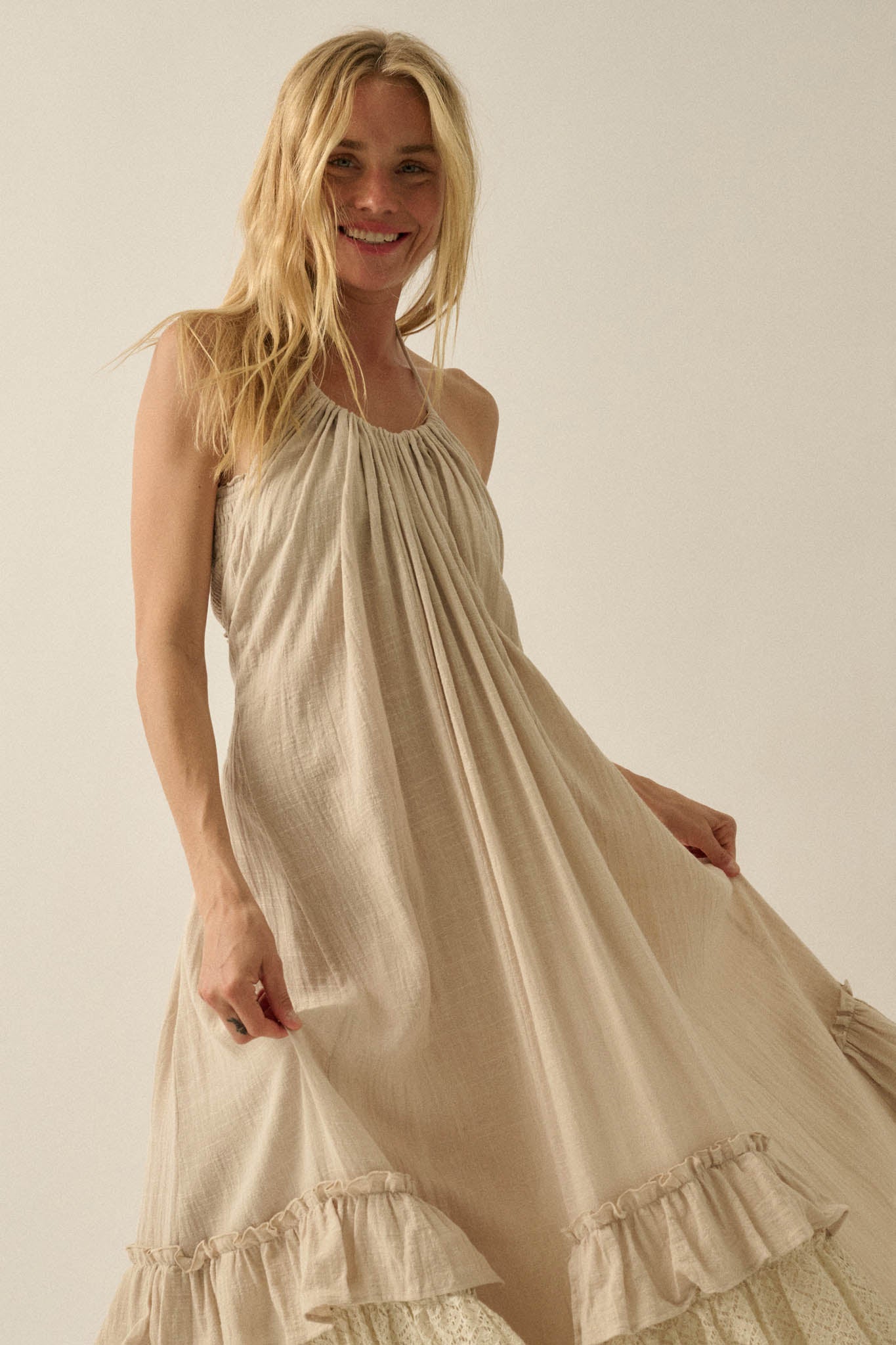 Roaming Free Cotton Gauze and Lace Maxi Dress - ShopPromesa