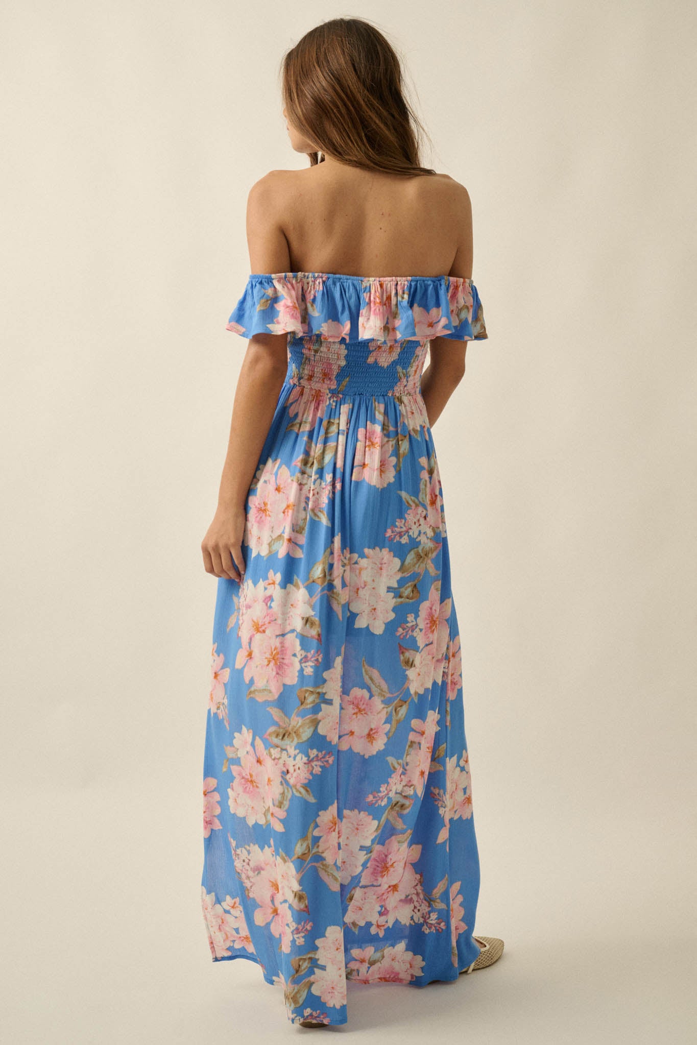 Elegant Garden Floral Smocked Off-Shoulder Maxi Dress - ShopPromesa