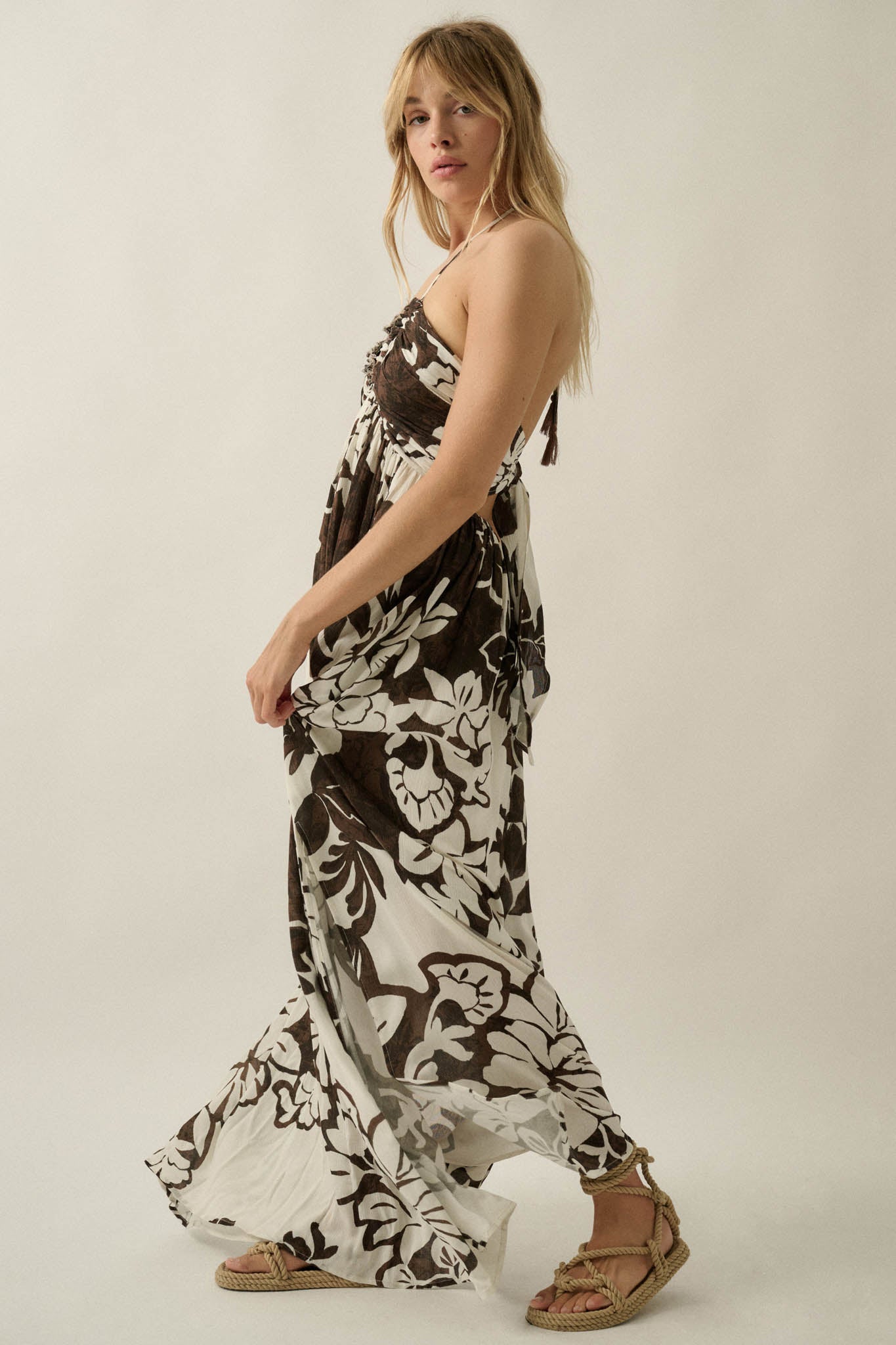 Jungle Beauty Leaf-Print Tie-Back Halter Maxi Dress - ShopPromesa