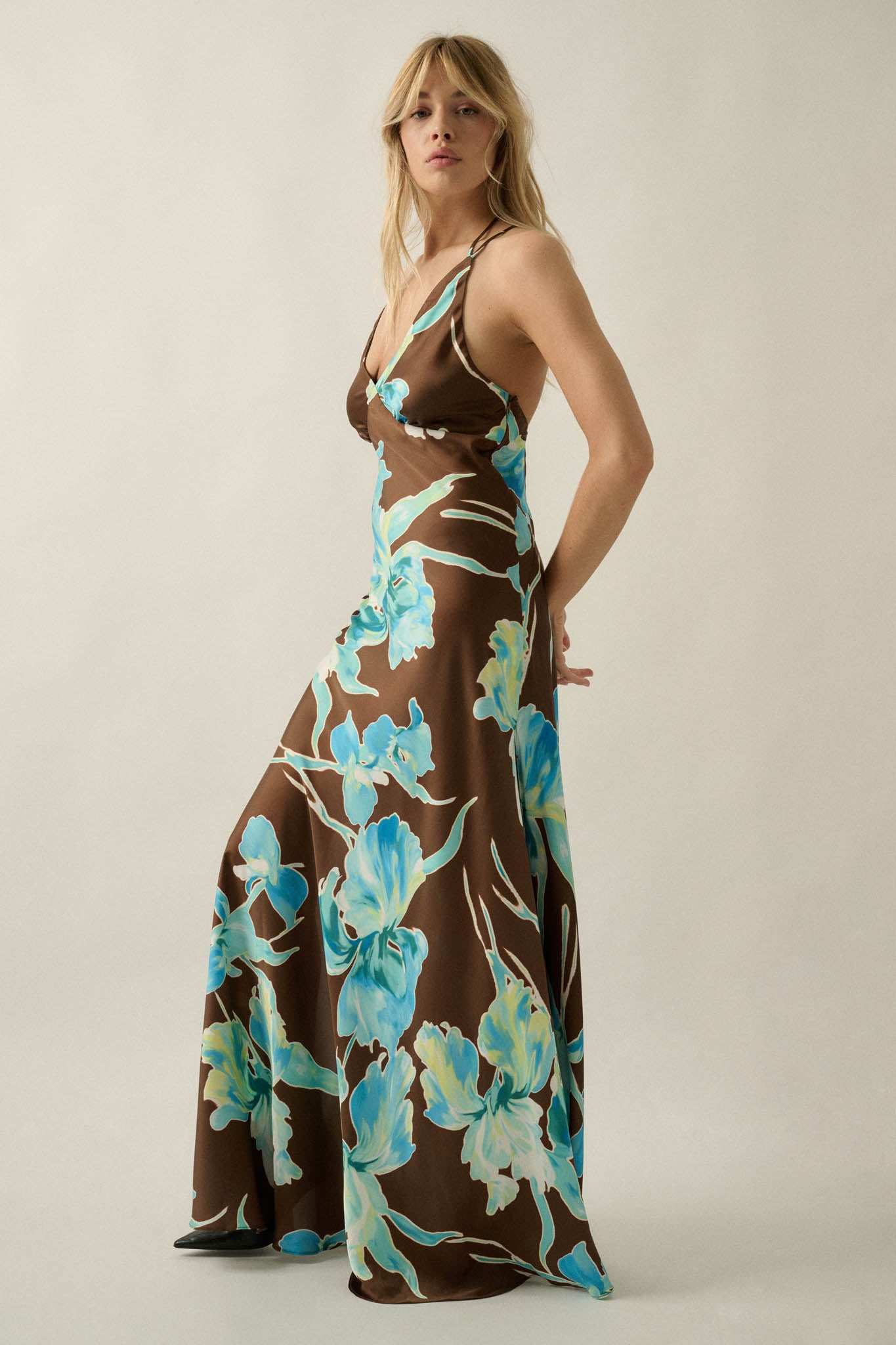 Iris Dreams Floral Satin Open-Back Maxi Dress - ShopPromesa