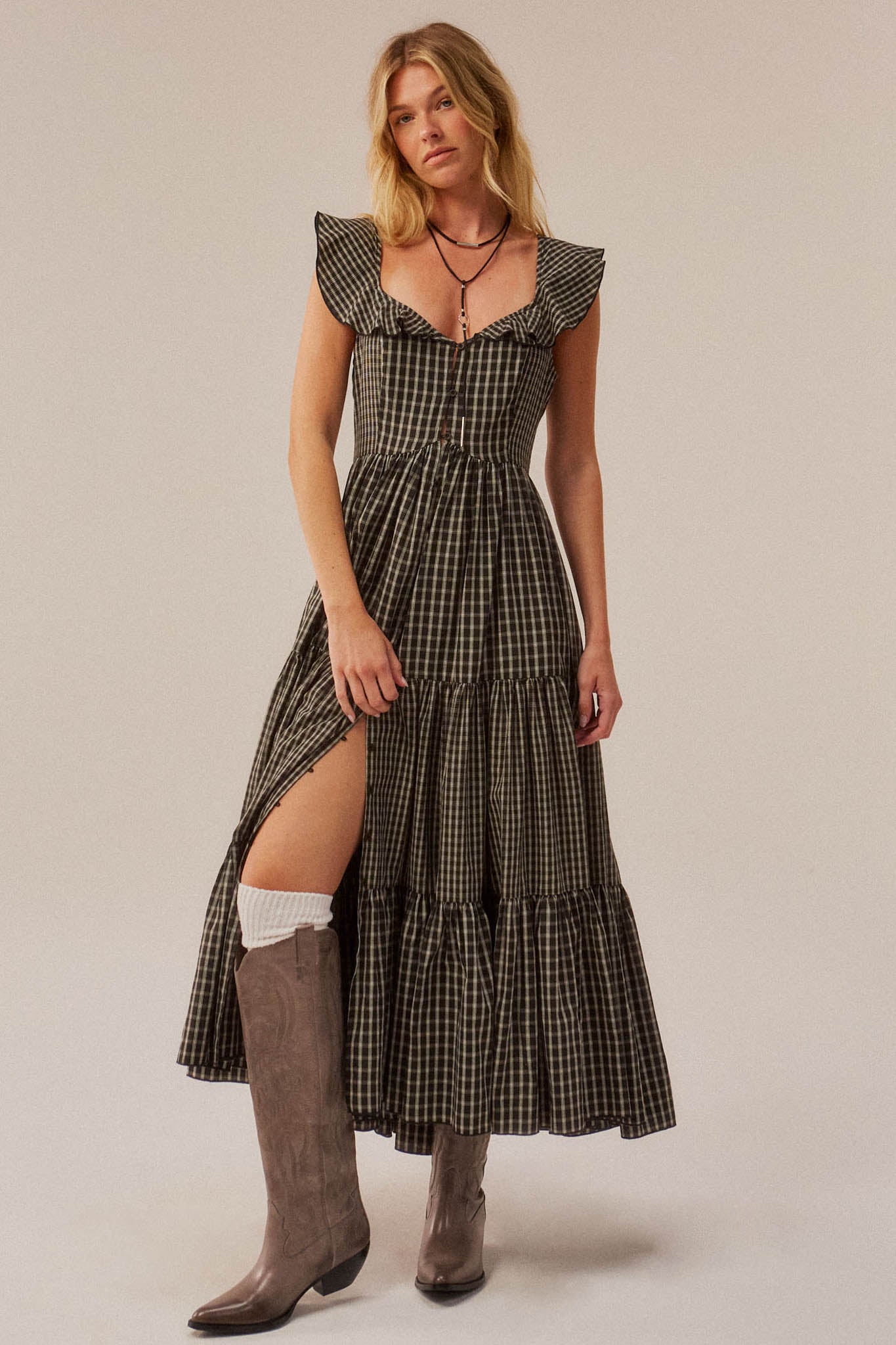 Town Square Plaid Flutter-Sleeve Tiered Midi Dress - ShopPromesa