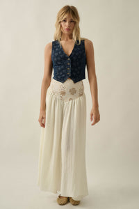 Denim Blooms Floral Jacquard Denim Cropped Vest - ShopPromesa