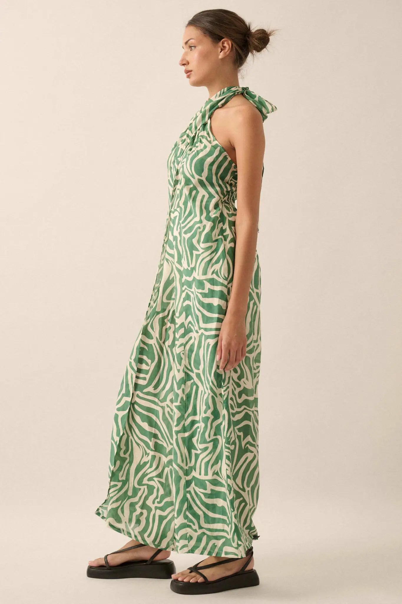 Roaming Soul Abstract Convertible Halter Jumpsuit - ShopPromesa