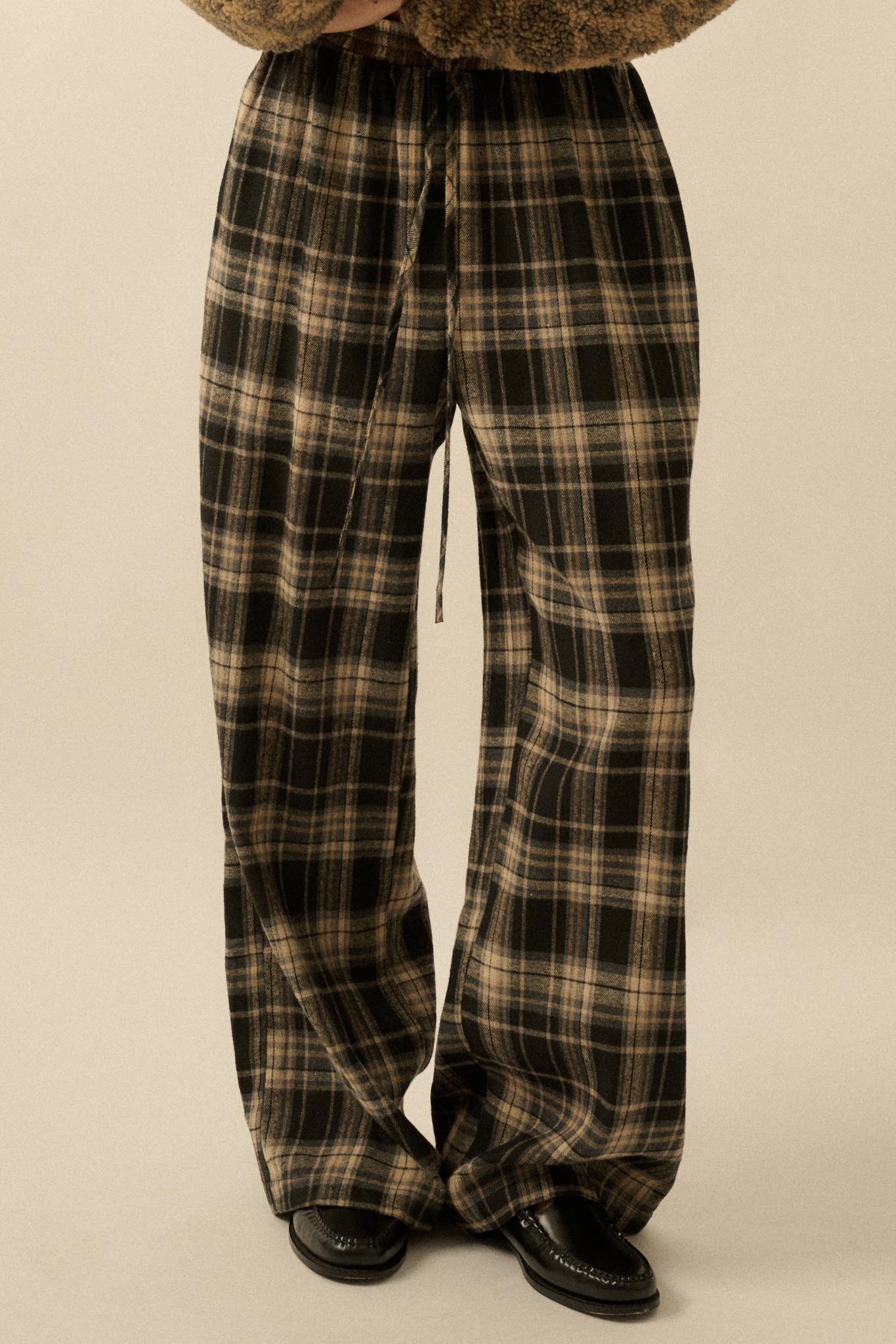 Plaid Influence Wide-Leg Drawstring Flannel Pants - ShopPromesa