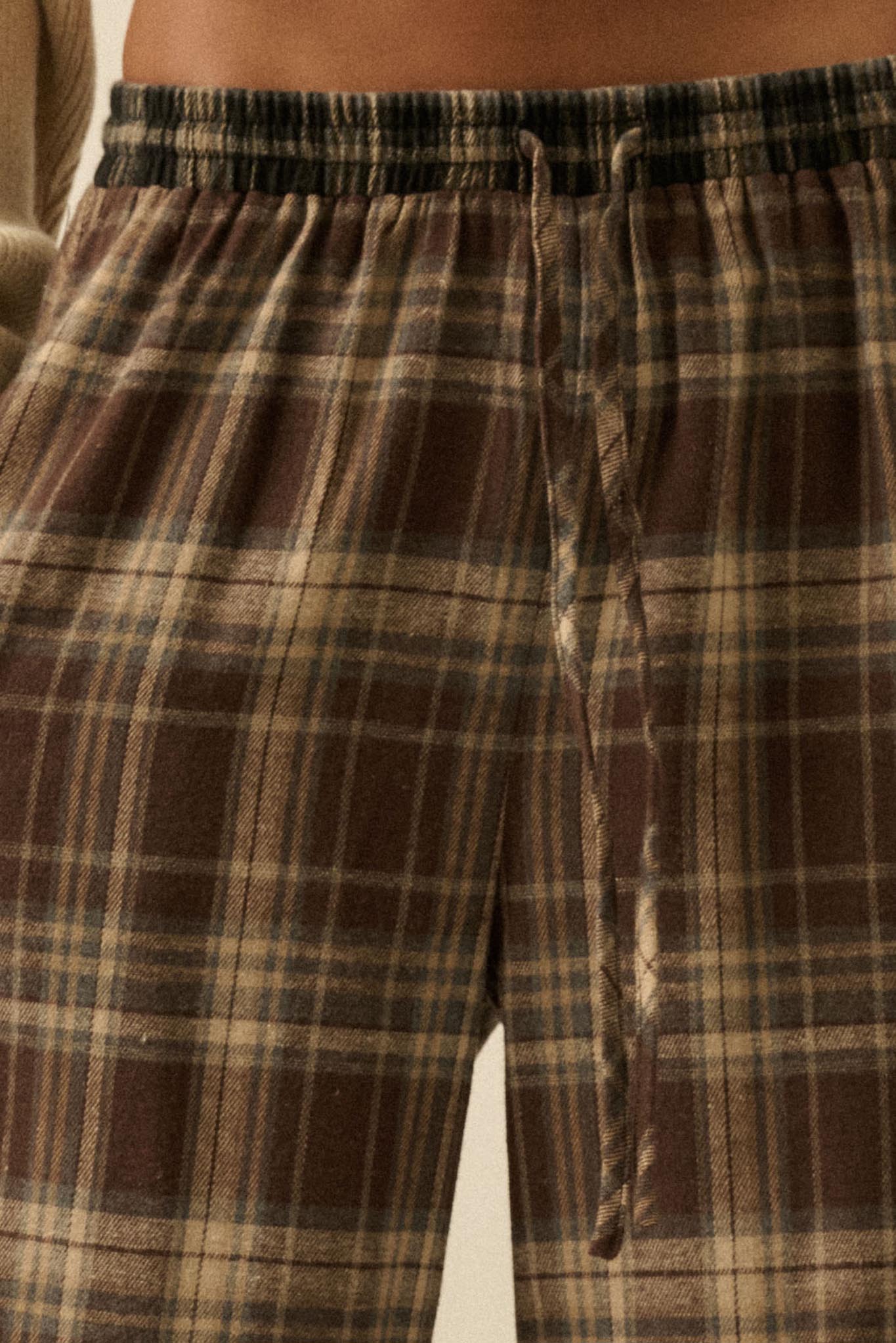 Plaid Influence Wide-Leg Drawstring Flannel Pants - ShopPromesa