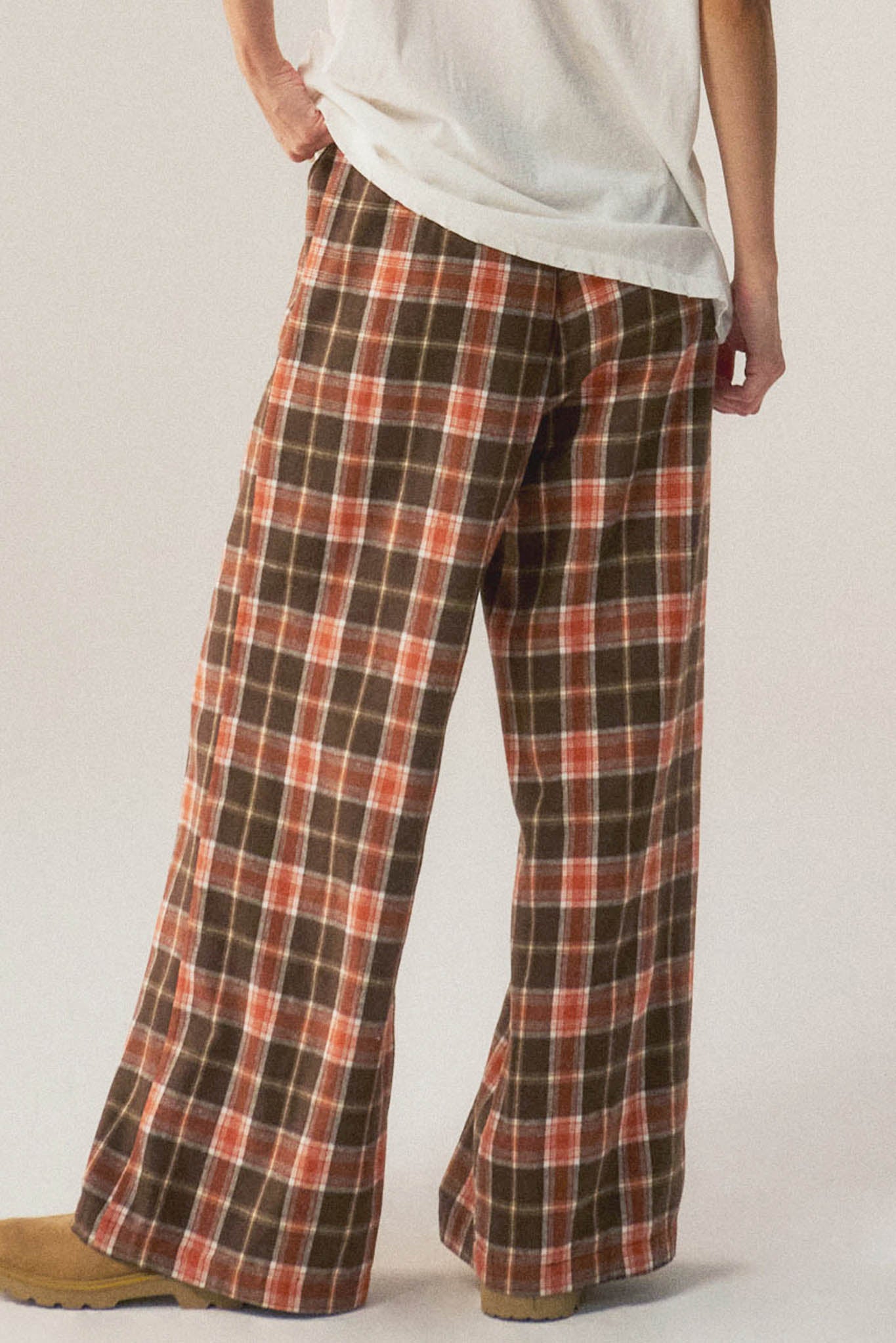 Cozy Cabin Plaid Wide-Leg Drawstring Pocket Pants - ShopPromesa