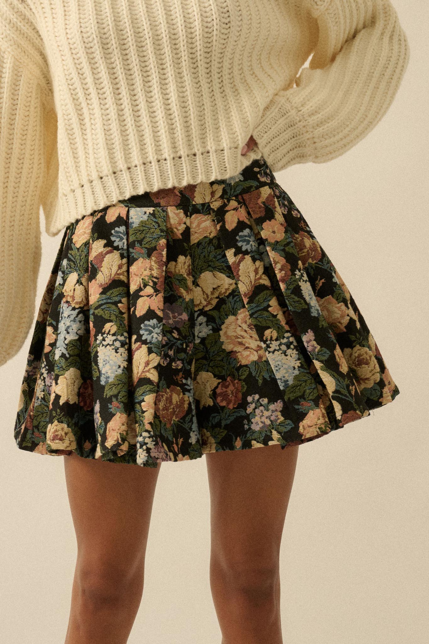 Blooming Threads Floral Tapestry Pleated Mini Skort - ShopPromesa