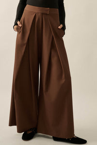 Walk this Way Gabardine Pleated Wide-Leg Pants - ShopPromesa
