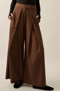 Walk this Way Gabardine Pleated Wide-Leg Pants - ShopPromesa