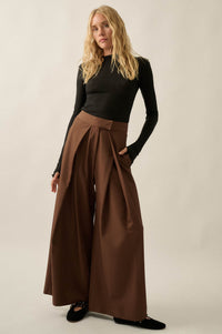 Walk this Way Gabardine Pleated Wide-Leg Pants - ShopPromesa