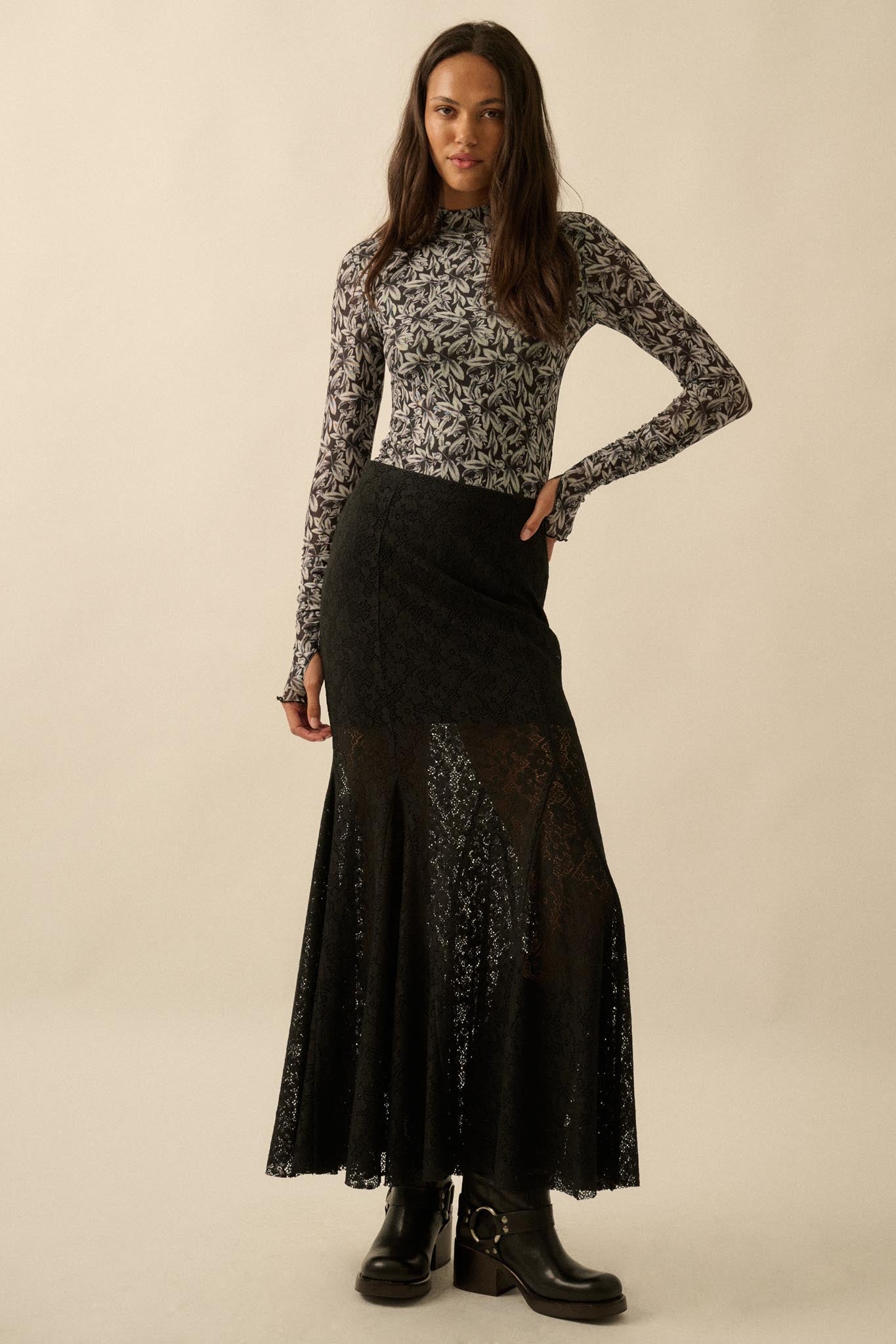 Moment in Time Floral Lace Mermaid Maxi Skirt - ShopPromesa