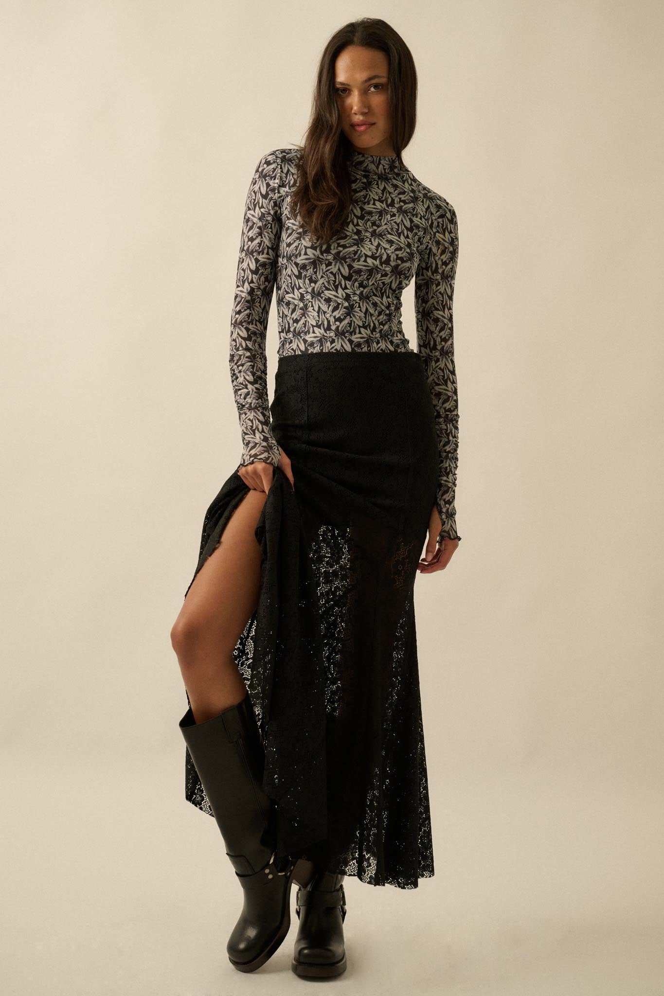 Moment in Time Floral Lace Mermaid Maxi Skirt - ShopPromesa