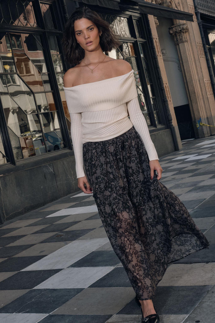 Into the Night Lace-Print Organza Maxi Skirt - ShopPromesa